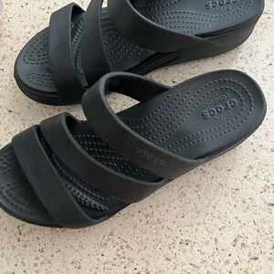 CROCS Women’s Black Triple-Strap Dual Comfort Slide Sandal